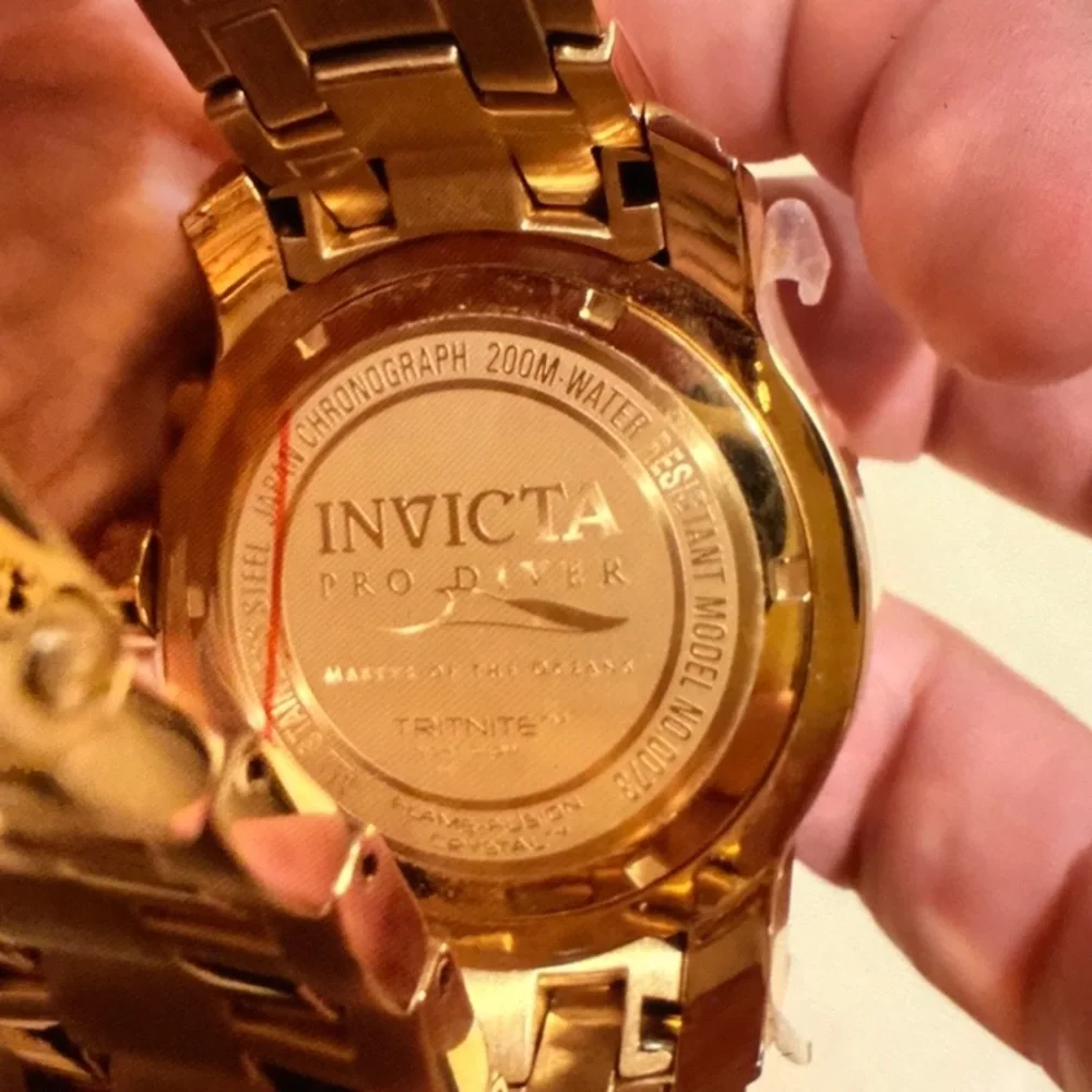 Invicta bold men